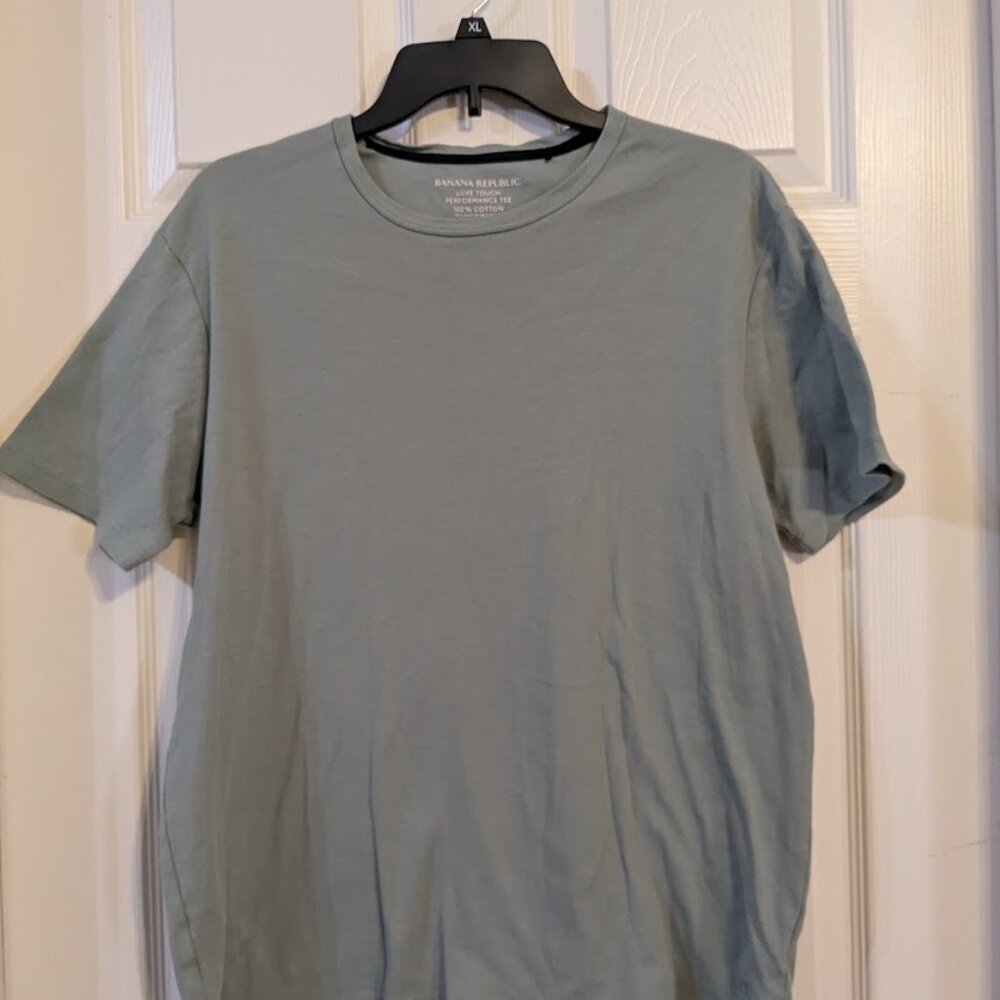 Banna republic - Luxe Touch Stripped Tan and Creme Performance Tee